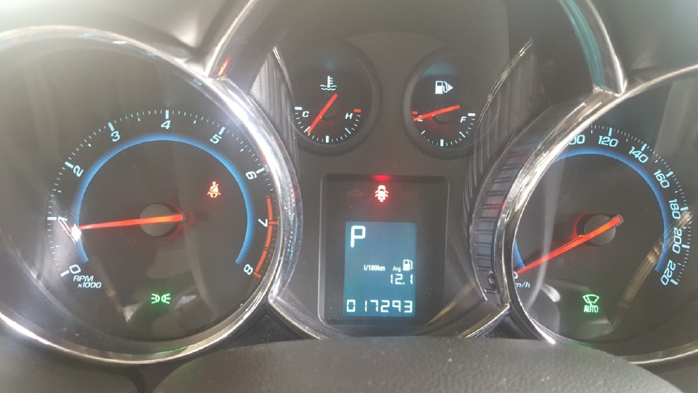 Bán Cruze LTZ 2017, màu nâu, đúng chất, biển TP, giá TL, hổ trợ góp