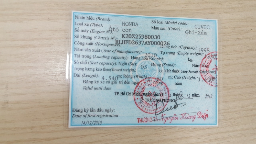 Bán Honda Civic 2.0AT màu xám chuột số tự động sản xuất cuối 2010 biển SG một chủ