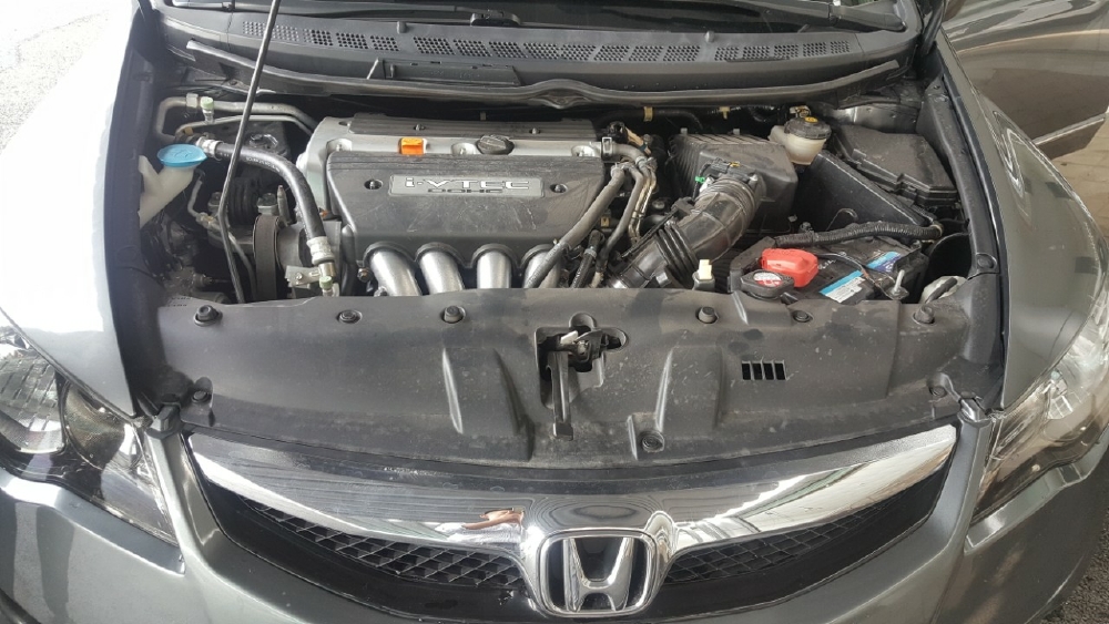 Bán Honda Civic 2.0AT màu xám chuột số tự động sản xuất cuối 2010 biển SG một chủ