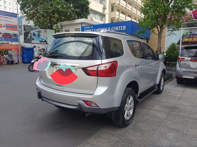 Bán Isuzu Mux 2016 màu Bạc máy dầu Full