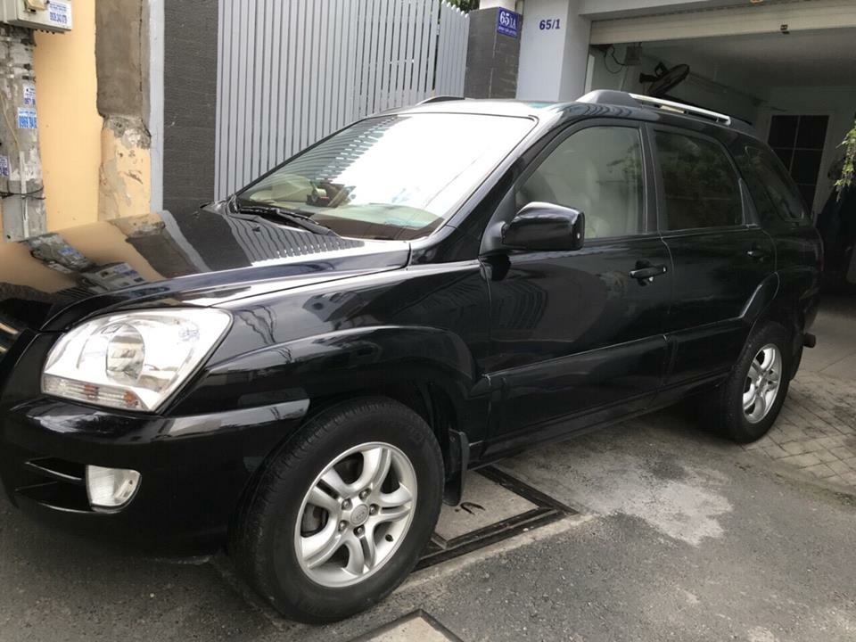 Bán gấp Kia sportage 2006 đk 2007 hai cầu số sàn máy dầu màu đen rất mới