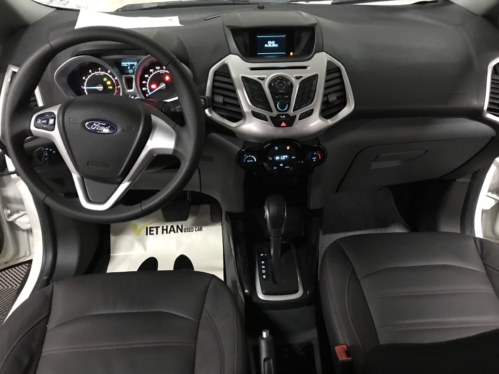 Bán Ford Ecosport Titanium 1.5AT màu trắng số tự động sản xuất 2014 một chủ