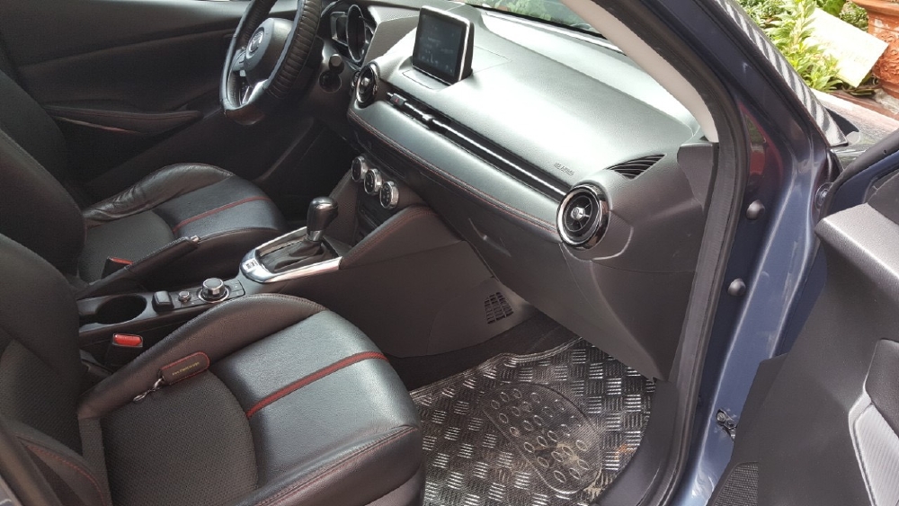 Bán Mazda 2 2016, màu xanh, biển TP, giá TL, hổ trợ góp