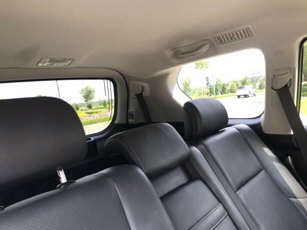 Bán xe Lexus GX460 đời 2016 màu trắng nội thất đen