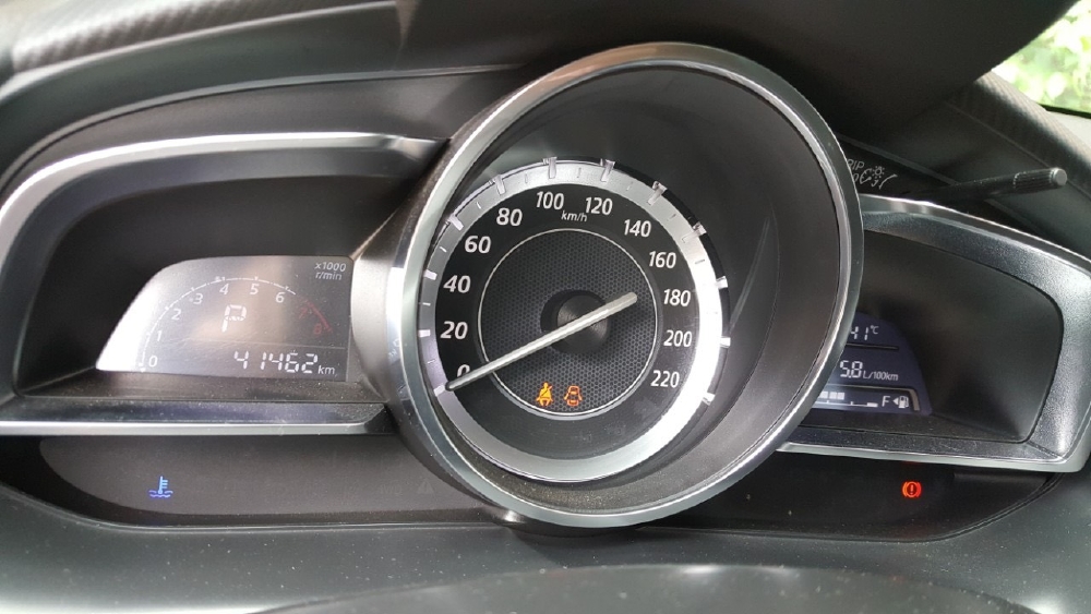 Bán Mazda 2 2016, màu xanh, biển TP, giá TL, hổ trợ góp