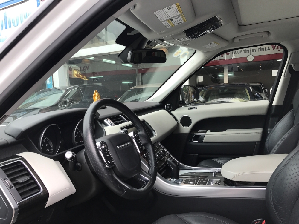 LandRover Sport HSE 2014 trắng