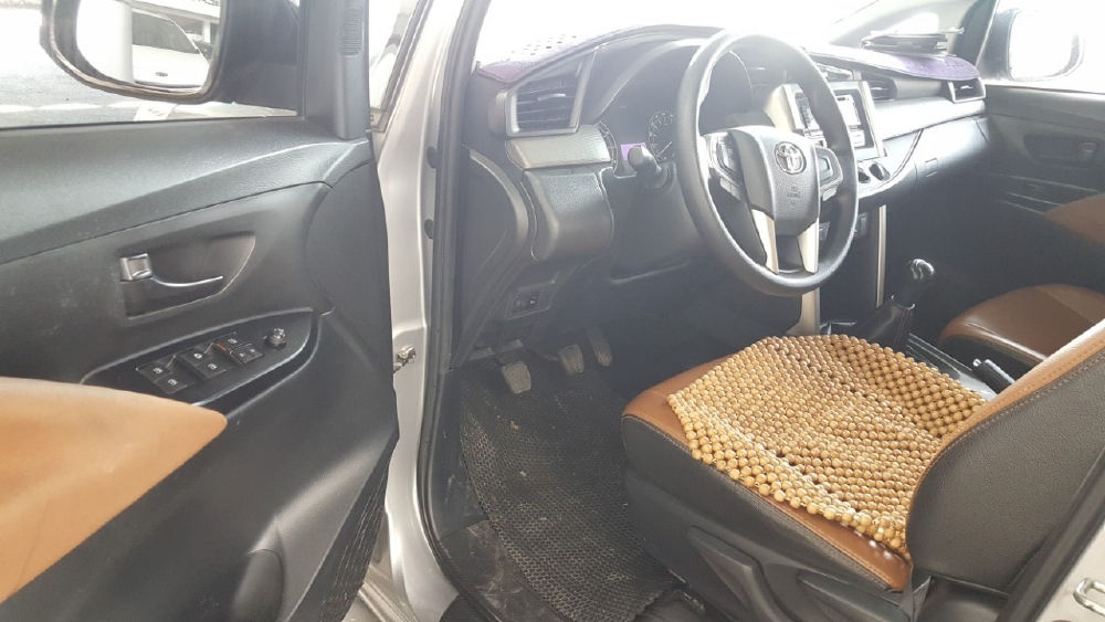 Bán Innova E 2017, màu bạc, đúng chất, biển TP, giá TL, hổ trợ góp