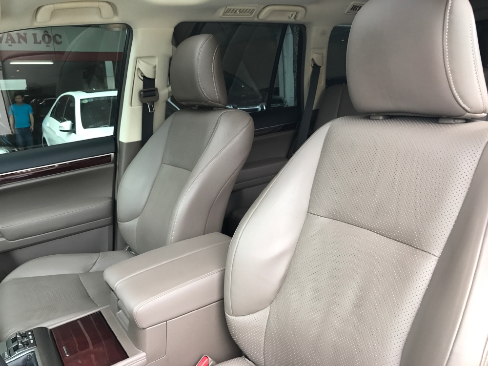 Gx460 2016 màu trắng