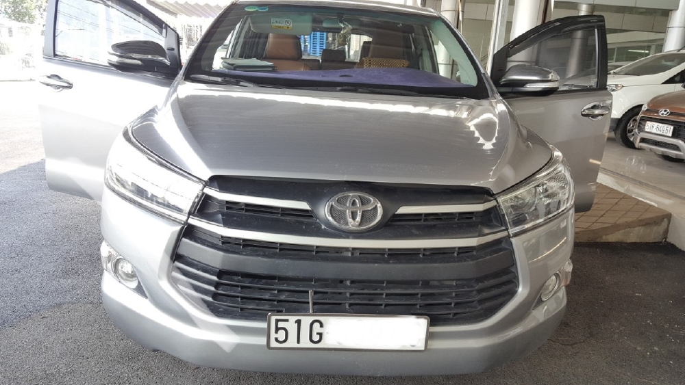 Bán Innova E 2017, màu bạc, đúng chất, biển TP, giá TL, hổ trợ góp