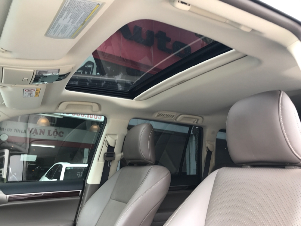 Gx460 2016 màu trắng