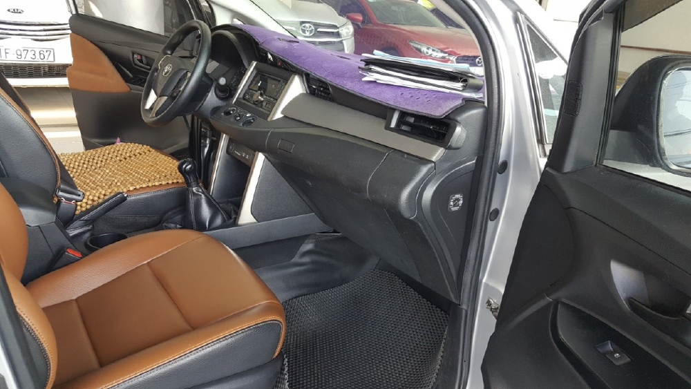 Bán Innova E 2017, màu bạc, đúng chất, biển TP, giá TL, hổ trợ góp