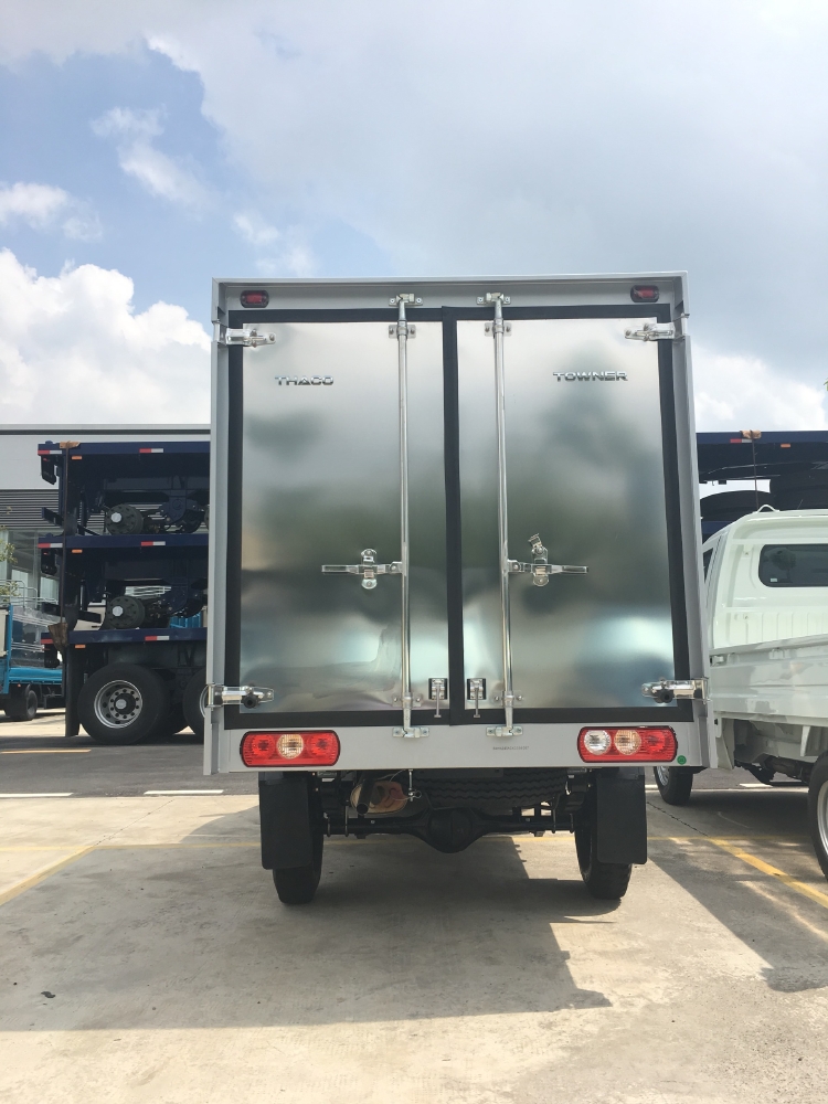 BÁN: Chỉ 76 triệu sở hữu ngay xe tải nhẹ máy xăng TOWNER 990 - 2019