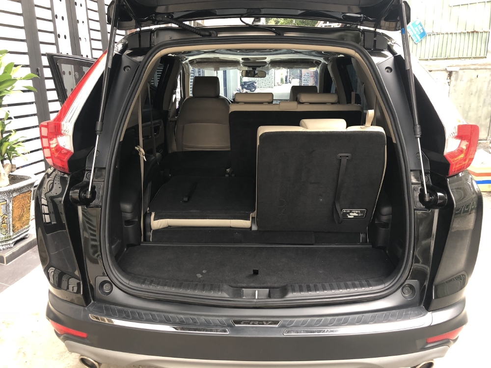 Cần bán xe Honda CRV 2019 nhập Thái Lan, số tự động màu xám