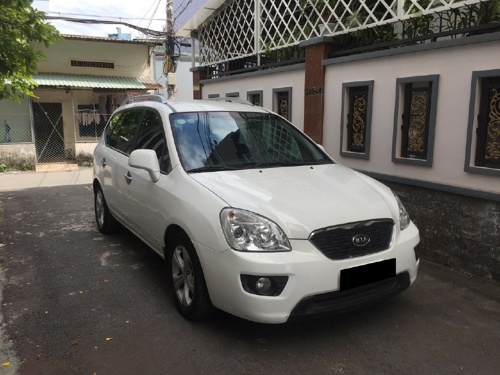 Bán Kia carens 2017 máy xăng số sàn Trắng tuyệt đẹp. xe gia đình chính chủ đi kỹ
