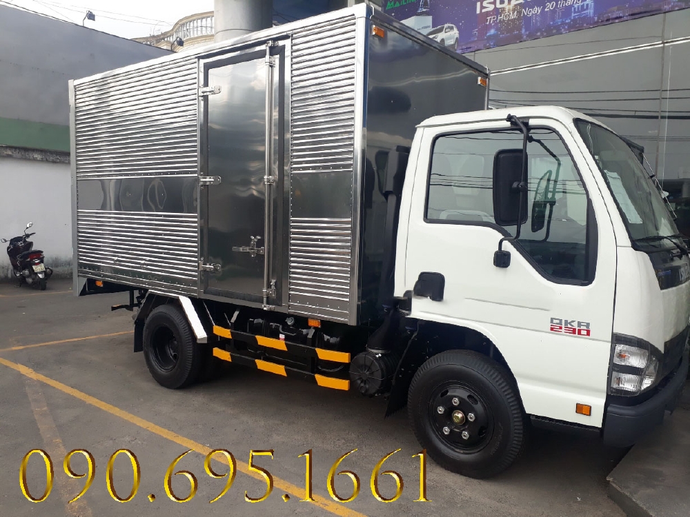 Xe tải isuzu  2.4 tấn thùng kín , Xe mới, Giá rẻ, siêu tiết kiệm nhiên liệu
