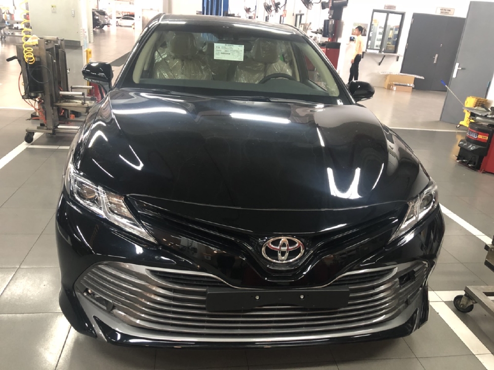 Camry 2.0G Màu Đen Giao Ngay - NHẬP KHẨU THÁI LAN