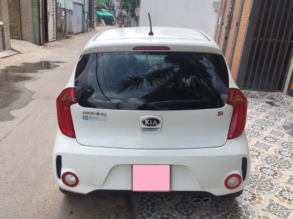 Cần bán xe Kia Morning Si 1.25MT 2016 đk 2017 màu trắng biển tp