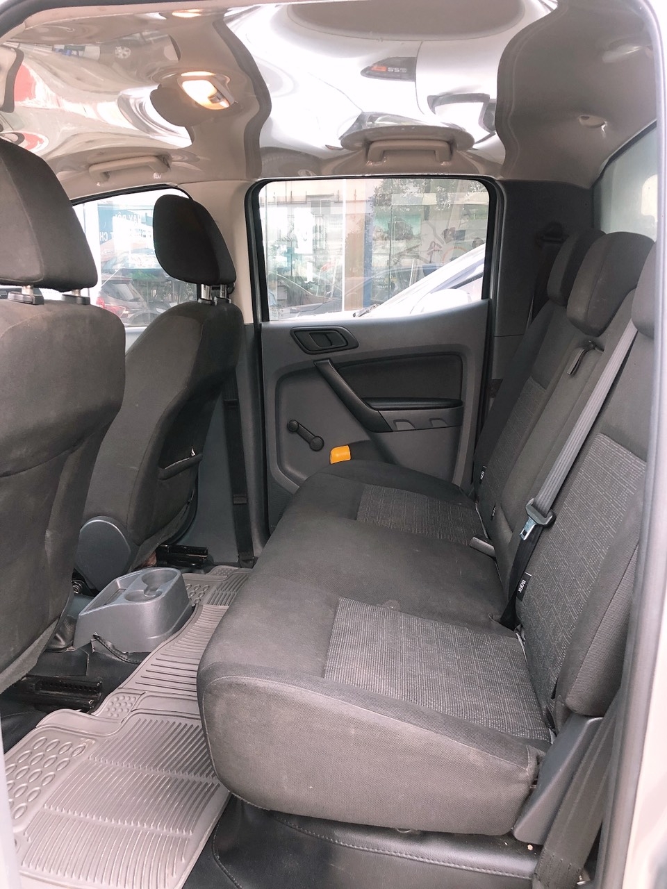 Ranger XL 2015, form mới, 4x4, số sàn, giao dịch tại hãng