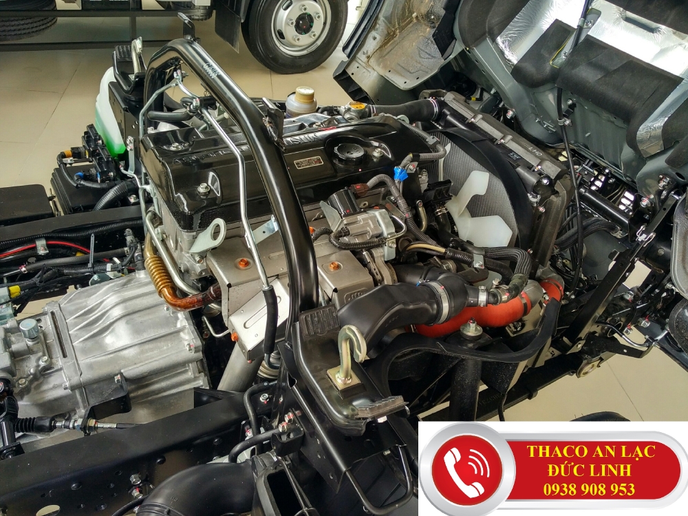 Xe tải Fuso Canter4.99 đời 2019 tải trọng 2,1 tấn đi vào thành phố. Xe Nhật chất lượng Nhật