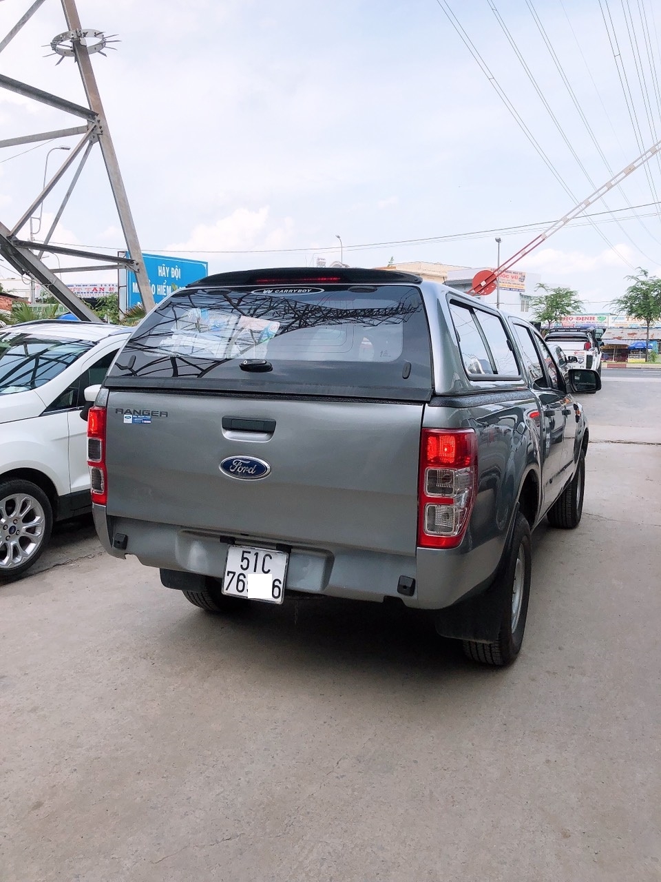 Ranger XL 2015, form mới, 4x4, số sàn, giao dịch tại hãng