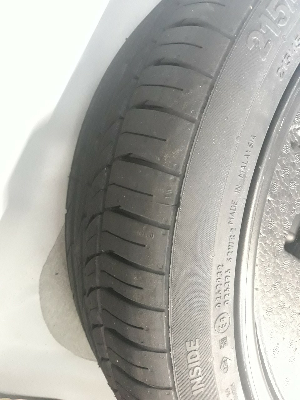 Bán Kia Cerato 1.6MT bản đủ màu trắng số sàn sản xuất cuối 2018 đi 1800km