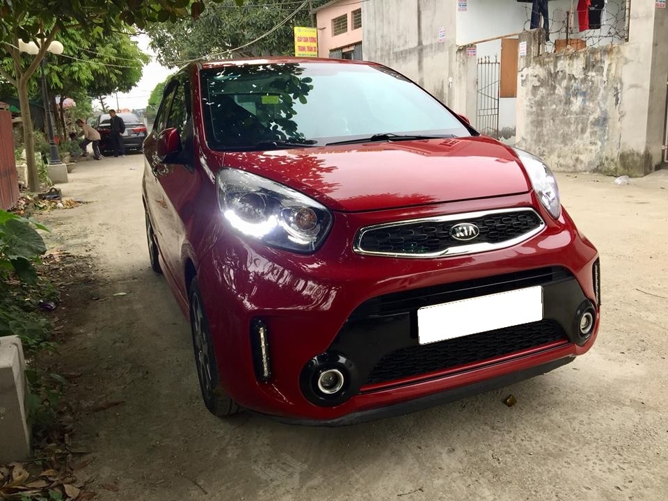 Bán Kia morning SI 2017 số sàn, màu đỏ một chủ từ đầu.