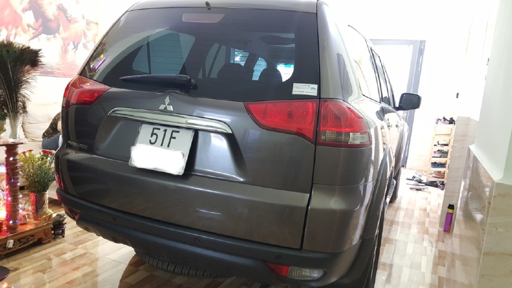 Bán Pajero 4x2 dầu 2016, màu nâu, đúng chất, biển TP, giá TL