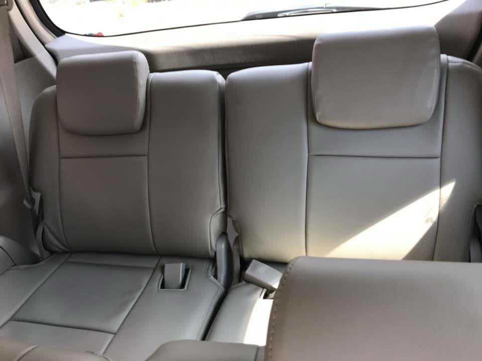 Gia đình cần bán xe Innova 2015, số sàn, màu vàng cát, zin cọp.