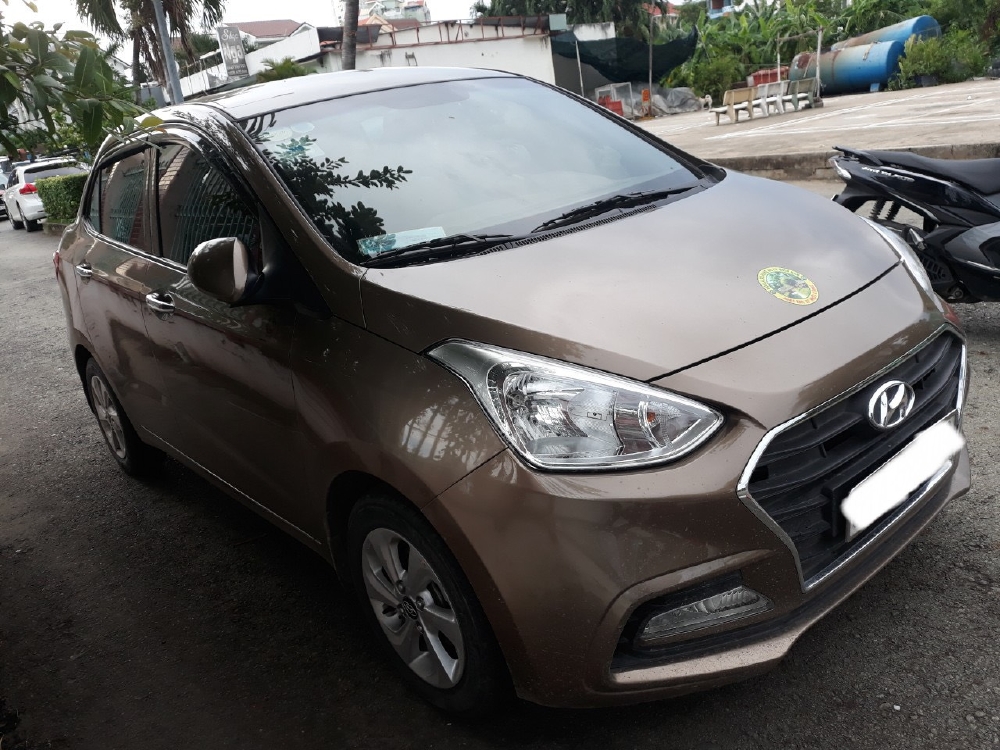 Bán I10 1.2MT sedan 2018, màu nâu, giá TL, hổ trợ góp