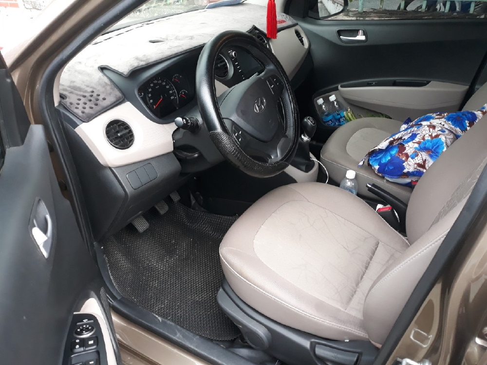 Bán I10 1.2MT sedan 2018, màu nâu, giá TL, hổ trợ góp