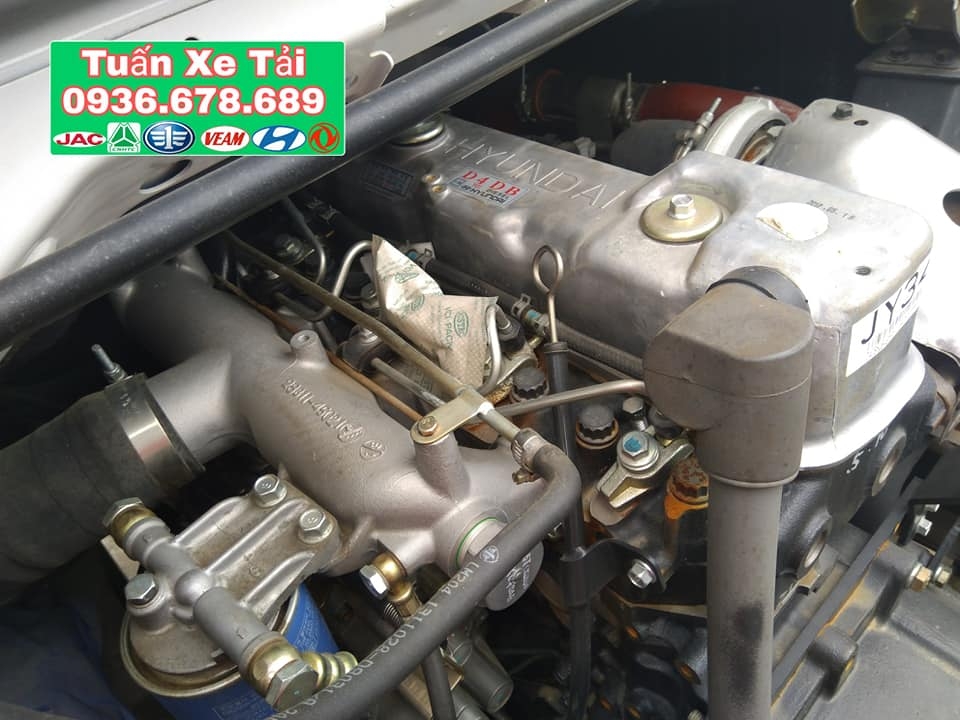 Bán xe tải Faw 7.3 tấn (xe tải faw 7 tấn 3) động cơ hyundai,thùng dài 6m25,giá siêu rẻ