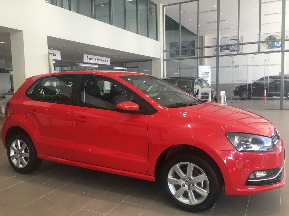 Bán Volkswagen Polo Hachback 2019, xe nhập Đức, giá tốt