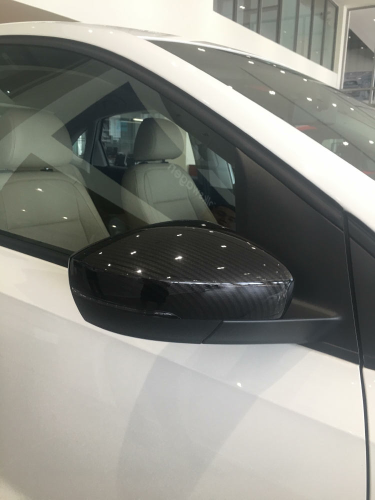 Bán xe Volkswagen Polo Sedan 2019, xe nhập Đức, giá tốt