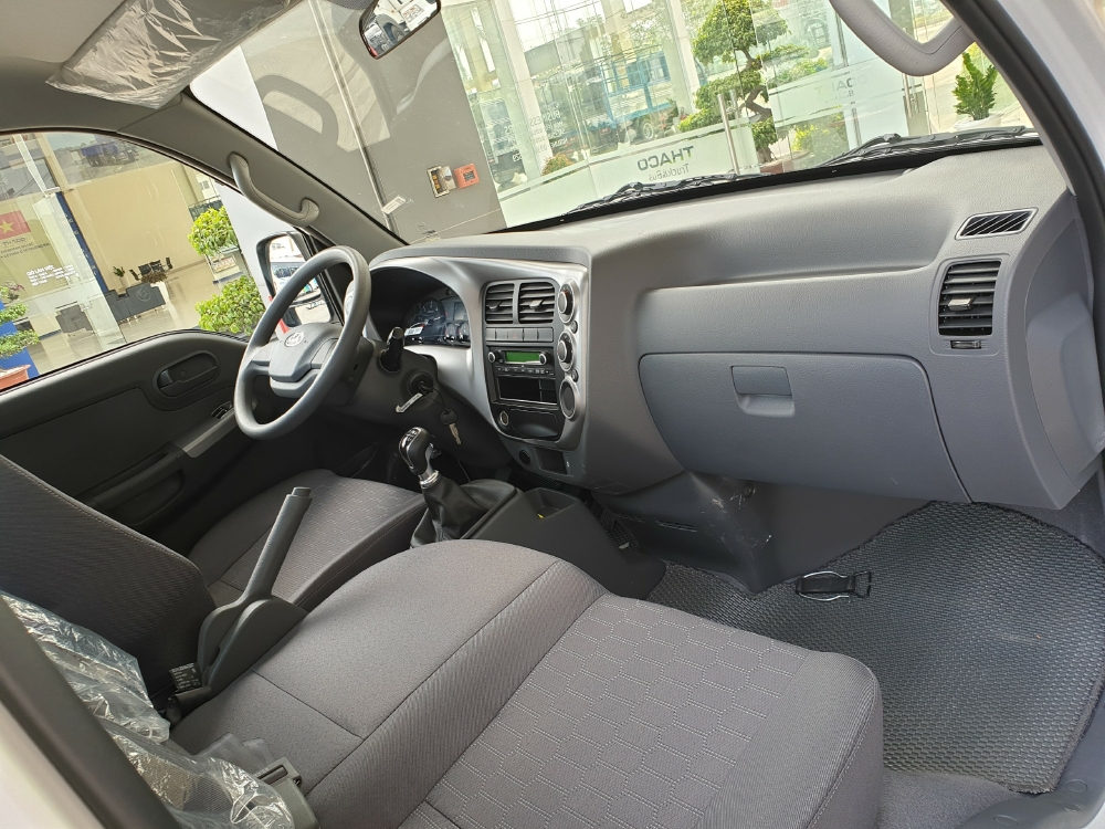 Bán xe tải K250 tải trọng 2,49 tấn động cơ Huyndai đời 2019. Xe có sẵn giao ngay
