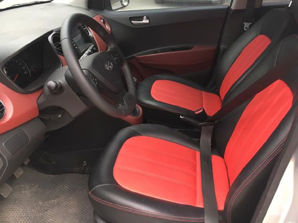 Bán Huyndai i10 hachback số sàn 1.2 sx 2018 màu bạc như mới