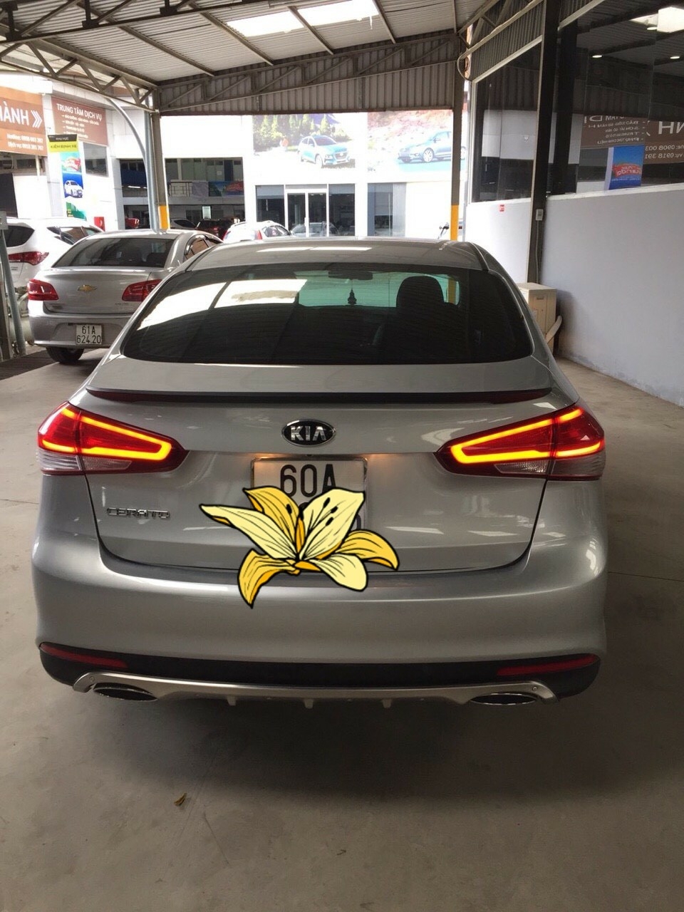Kia Cerato 2018 Số sàn màu bạc bản đủ