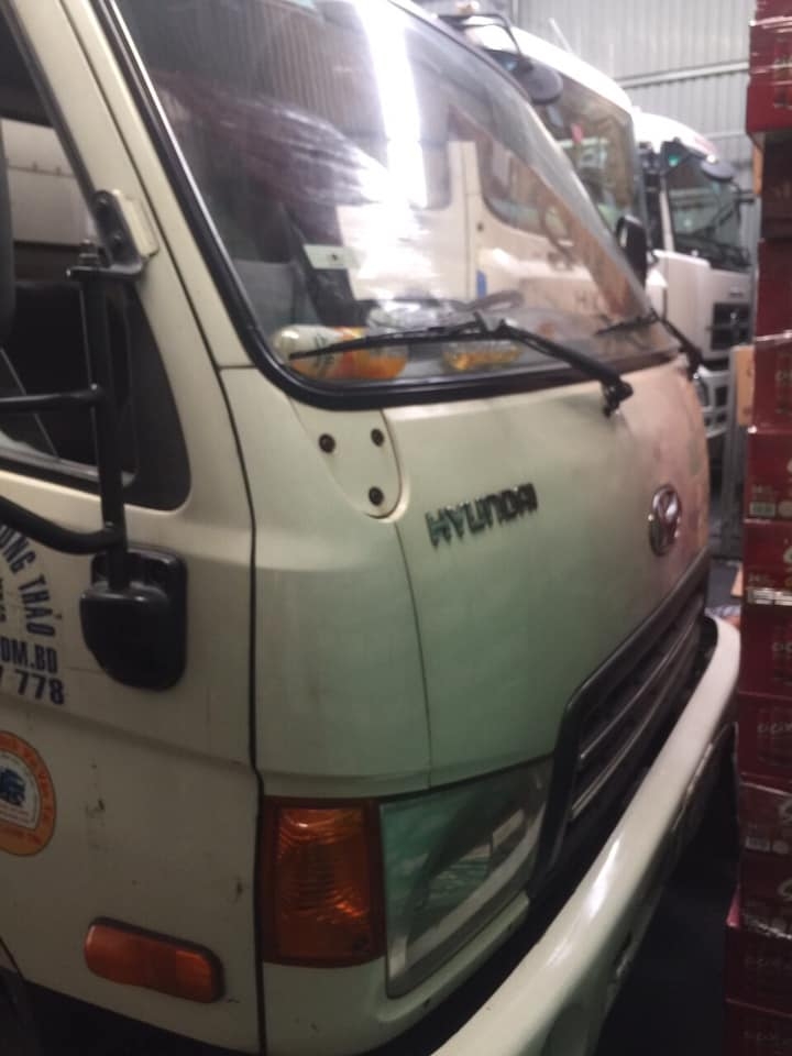 bán xe tải hyundai hd 65 đời 2012 thùng kín