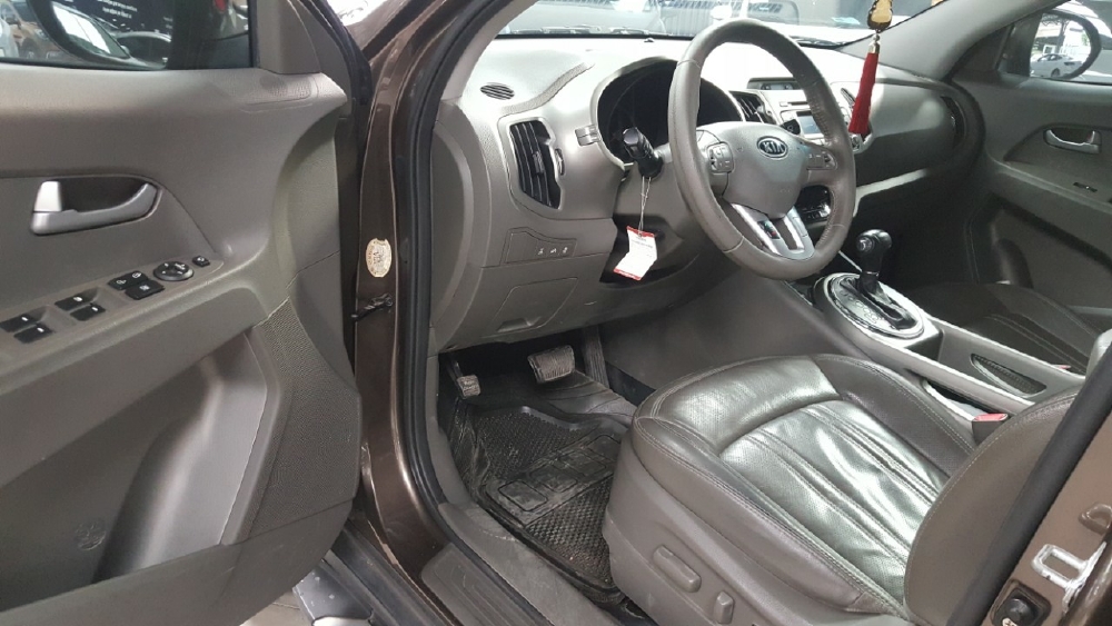Bán Kia Sportage 2.0AT 2011 màu nâu biển SG