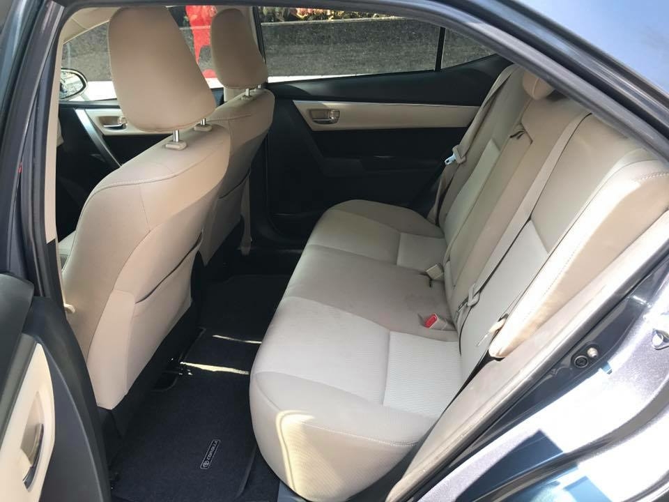 Cần tiền bán xe ô tô Altis 2015, sô sàn, màu xanh, nhà dùng rất kỷ nên còn rất mới