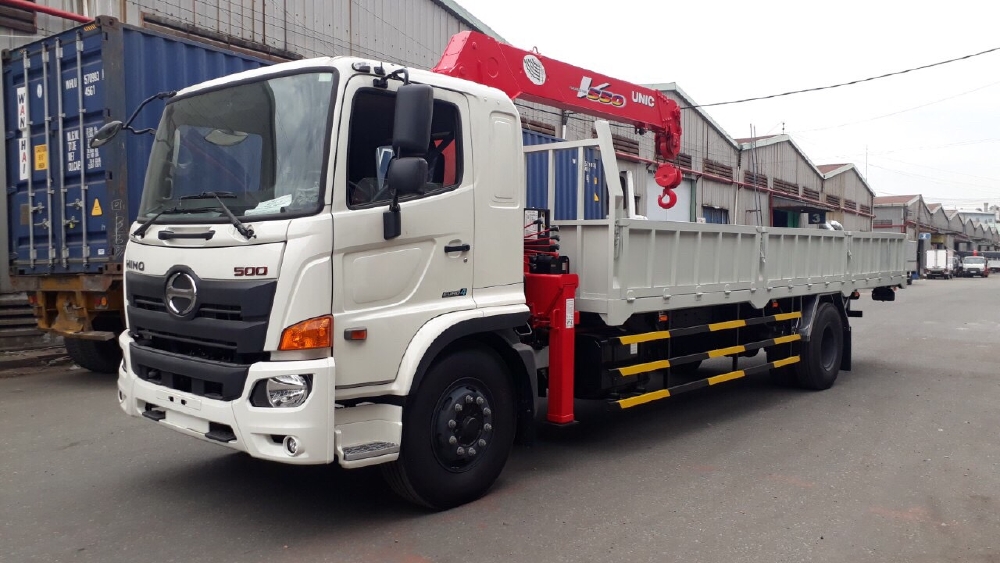 Xe tải HINO FG8JT7A gắn cẩu UNIC URV555 tải 6.7 tấn - Trả Góp