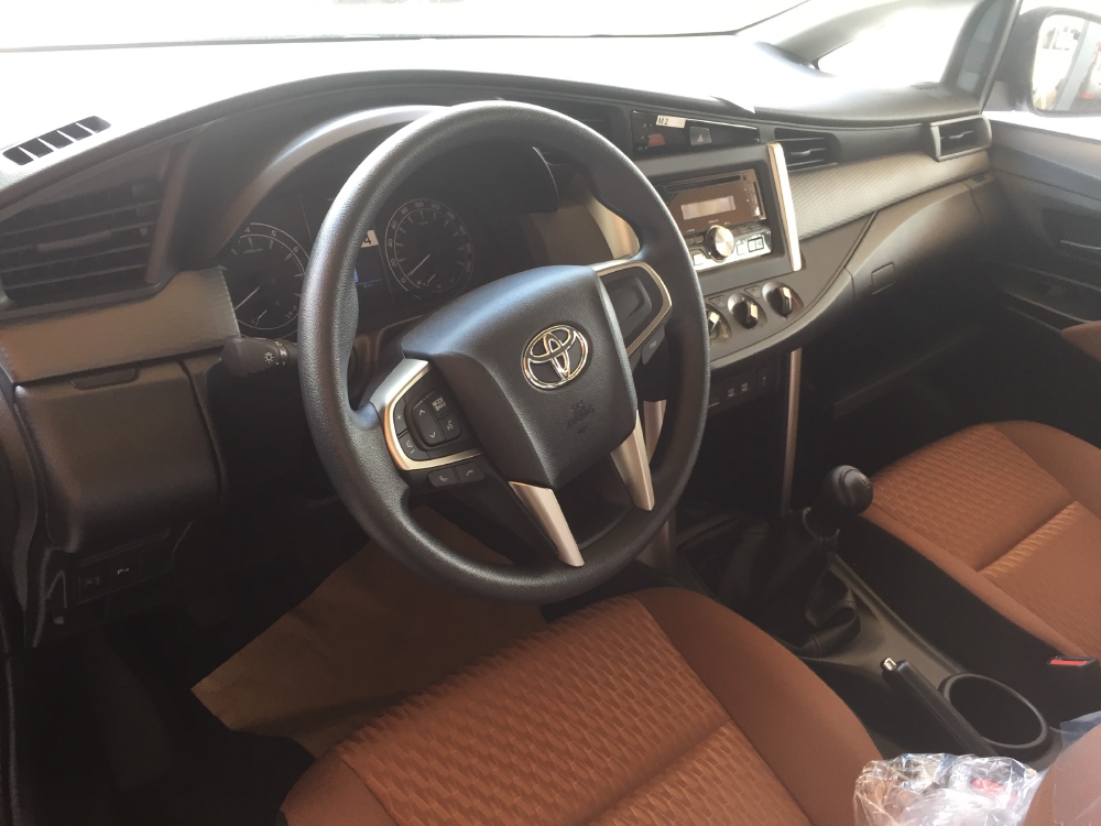Bảng Giá Innova 2.0G Số Tự Động Lăn Bánh, Khuyến Mãi Tại Toyota An Thành Fukushima, Xe Có Sẳn Đủ Màu, Giao Ngay