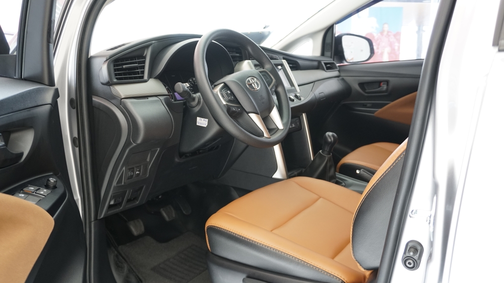 Giá Bán Innova 2019, Khuyến Mãi Khủng, Hỗ Trợ Trả Góp, Trả Trước Từ 180tr