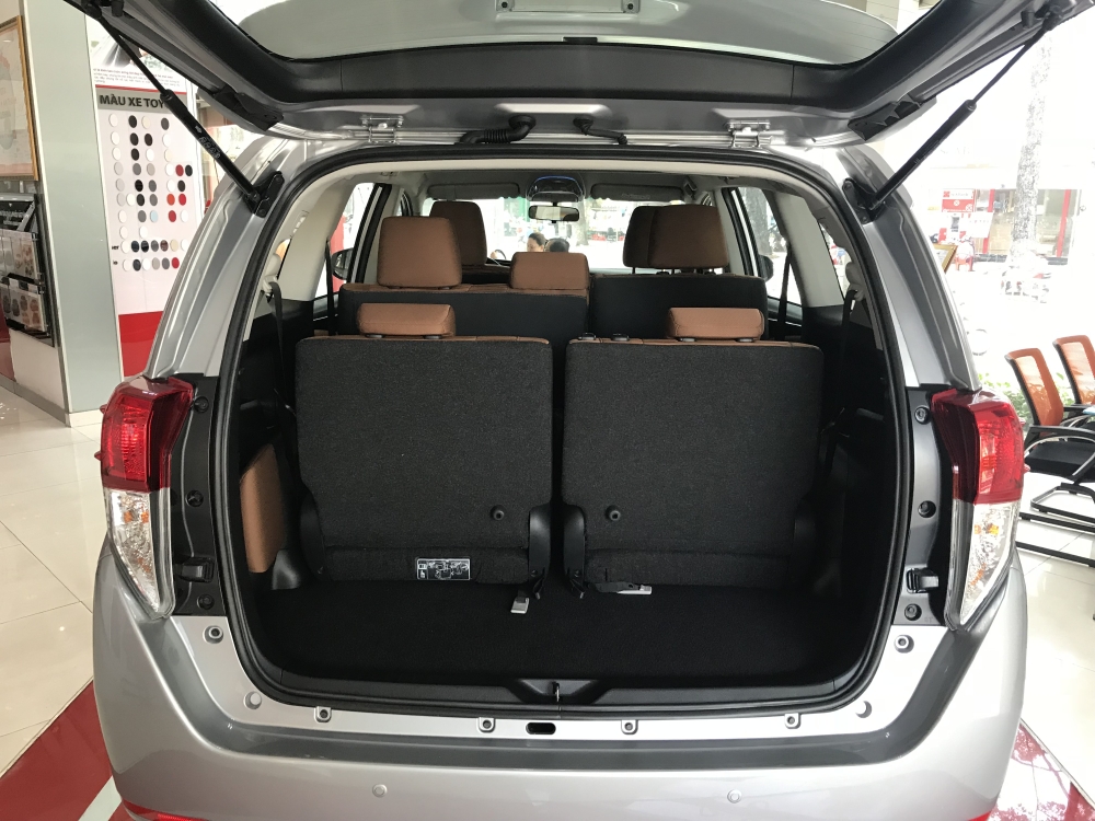 Bảng Giá Innova 2.0G Số Tự Động Lăn Bánh, Khuyến Mãi Tại Toyota An Thành Fukushima, Xe Có Sẳn Đủ Màu, Giao Ngay