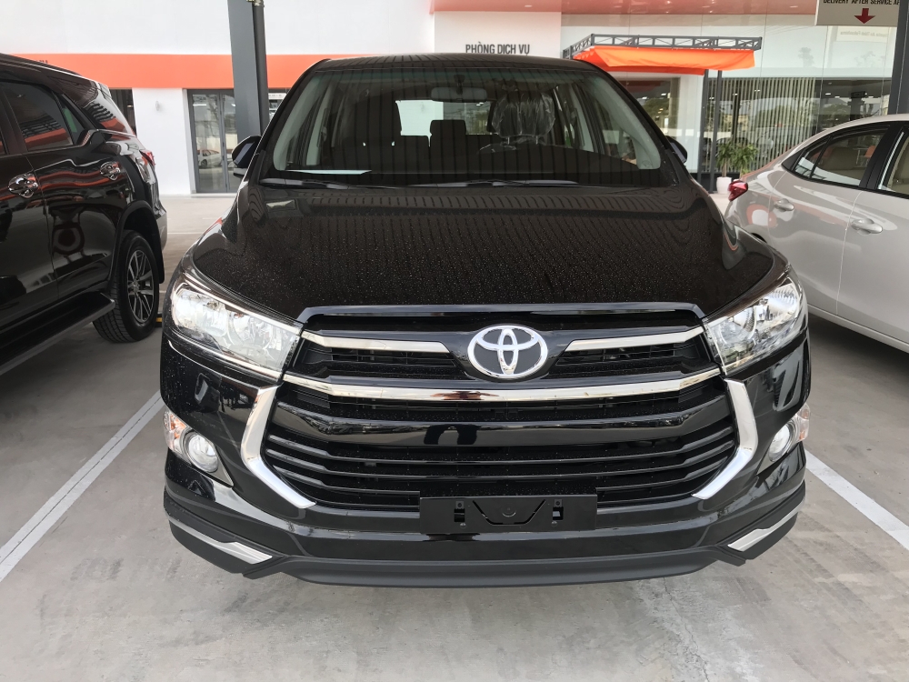 Báo Giá Mới Nhất Toyota Innova Venturer, Giá Cực Tốt, Xe Có Sẳn, Hỗ Trợ Trả Góp, Giao Ngay