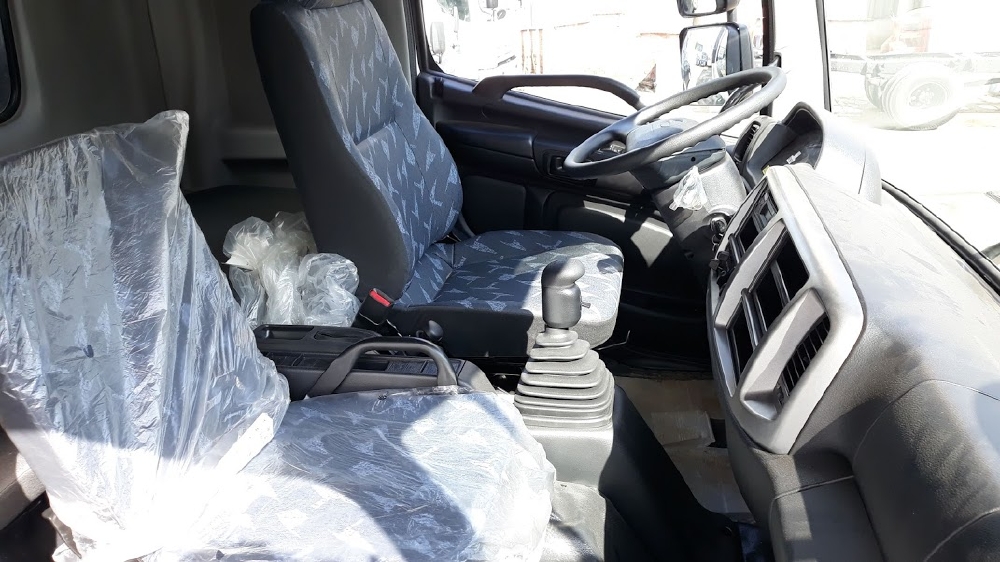 Xe tải Hino FL tải trọng 15 tấn. hổ trở trả góp 70 -90%