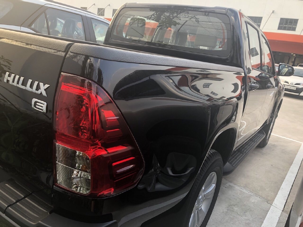 Báo Giá Khuyến Mãi Các Dòng Xe Bán Tải Hilux, Xe Có Sẳn, Đủ Màu, Giao Ngay, Hỗ Trợ Trả Góp