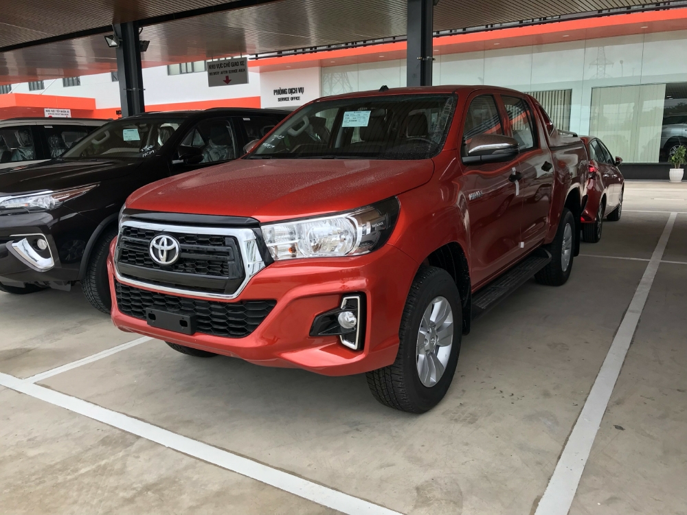 Hilux 2019 Số Tự Động 1 Cầu Khuyến Mãi, Xe Có Sẳn, Đủ Màu, Giao Ngay, Hỗ Trợ Trả Góp