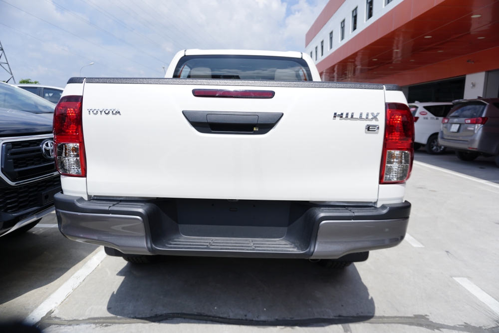 Toyota Hilux 2019 Số Tự Động 1 Cầu Khuyến Mãi, Xe Có Sẳn, Đủ Màu, Giao Ngay, Hỗ Trợ Trả Góp