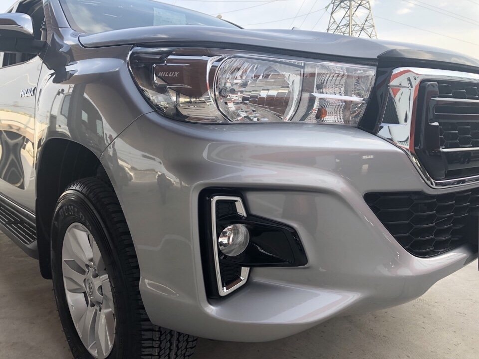 Toyota Hilux 2019 Số Tự Động 1 Cầu Khuyến Mãi, Xe Có Sẳn, Đủ Màu, Giao Ngay, Hỗ Trợ Trả Góp