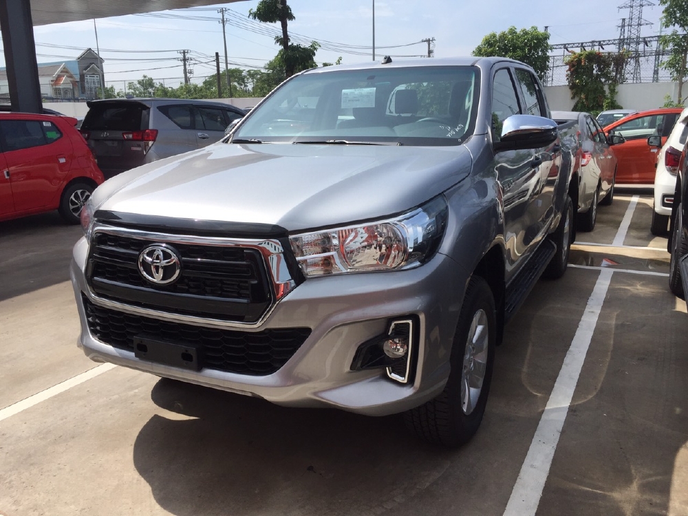 Giá Xe Bán Tải Hilux 2019 Số Tự Động 1 Cầu, Nhập Thái, Khuyến Mãi Tại Toyota An Thành Fukushima